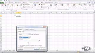 Excel 2010  237  Datum of tijd [upl. by Brownley]